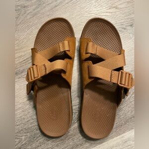 Chaco Women’s Lowdown Leather slide sandals size 10 with box - Tan